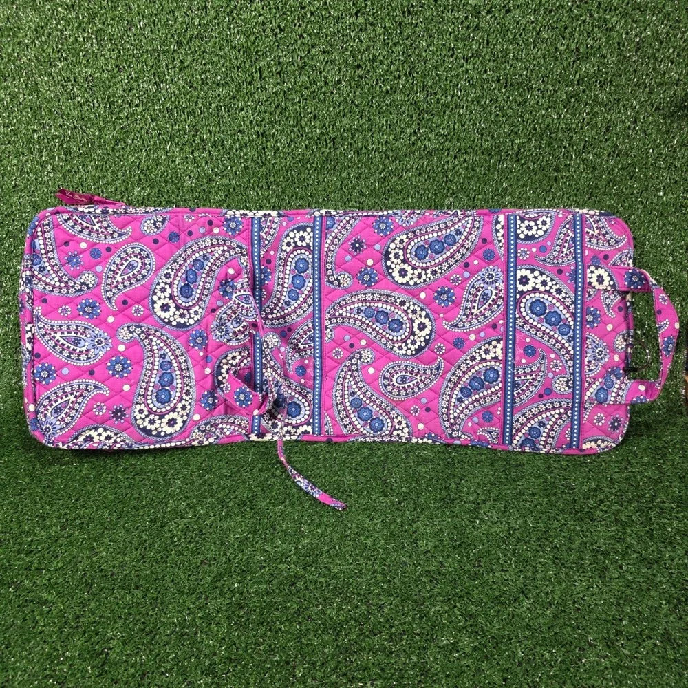 Vera Bradley Grand Hanging Travel Organizer in Boysenberry Paisley